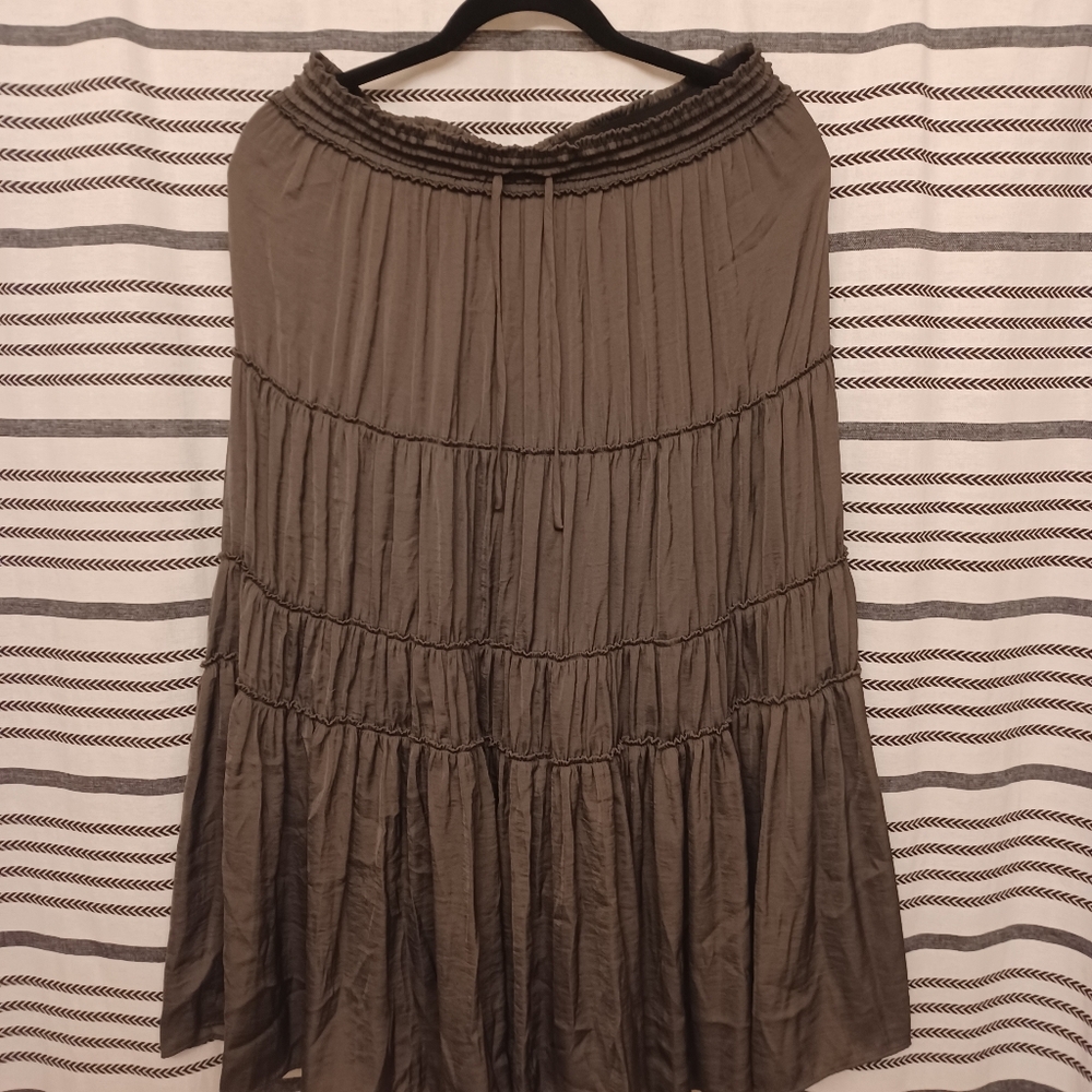 Vera Wang skirt